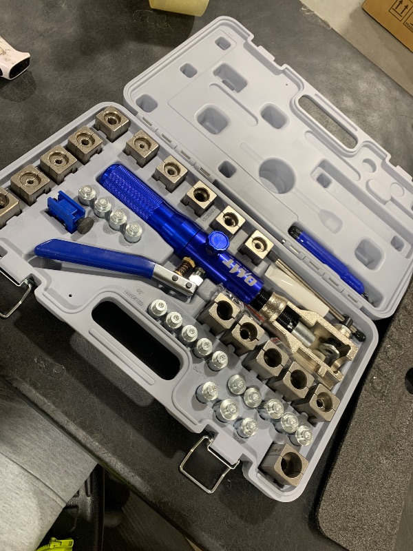 Photo 1 of OMT Hydraulic Flaring Tool Kit
