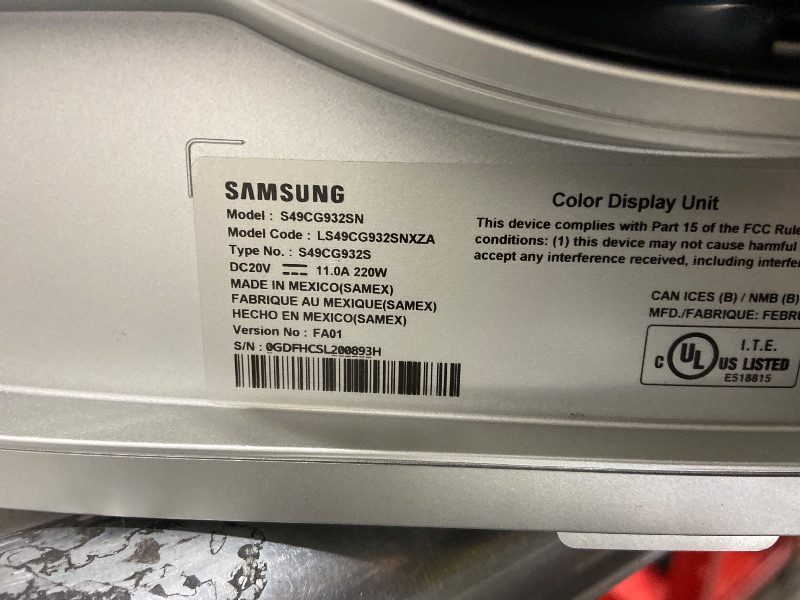 Photo 1 of Samsung 49" Odyssey (G93SC) Series QD-OLED Curved Gaming Monitor