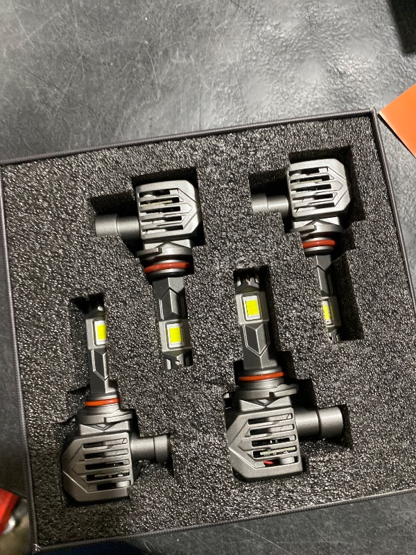 Photo 1 of SEALIGHT S7S 9005/9006 LED Headlight Bulbs