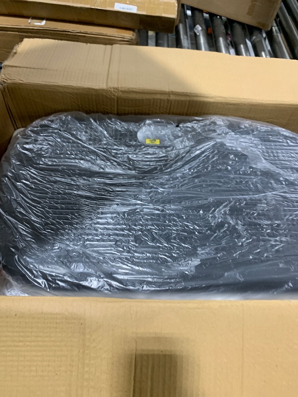 Photo 1 of Merach CV40 Curved Vibration Plate Exercise Machine