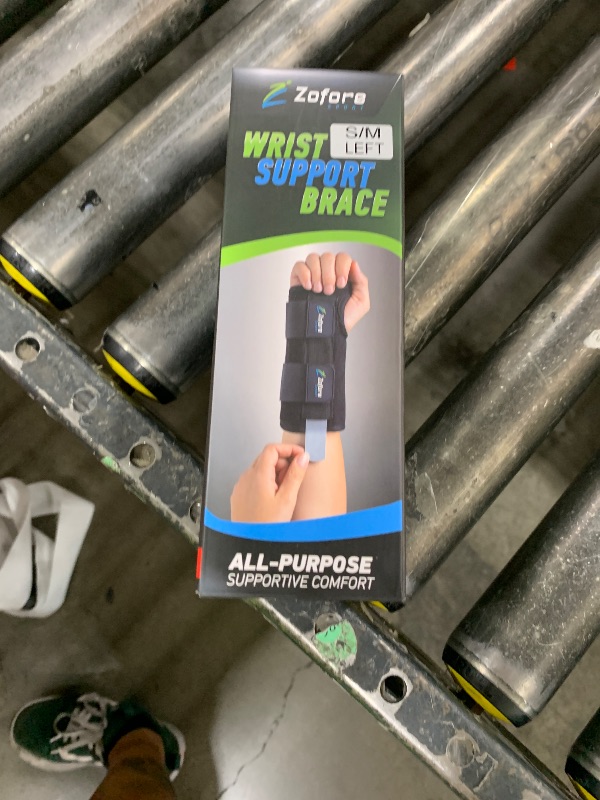 Photo 1 of Carpal Tunnel Wrist Brace Support with 2 Straps and Metal Splint Stabilizer - Helps Relieve Tendinitis Arthritis Carpal Tunnel Pain - Reduces Recovery Time for Men Women - Left (S/M)