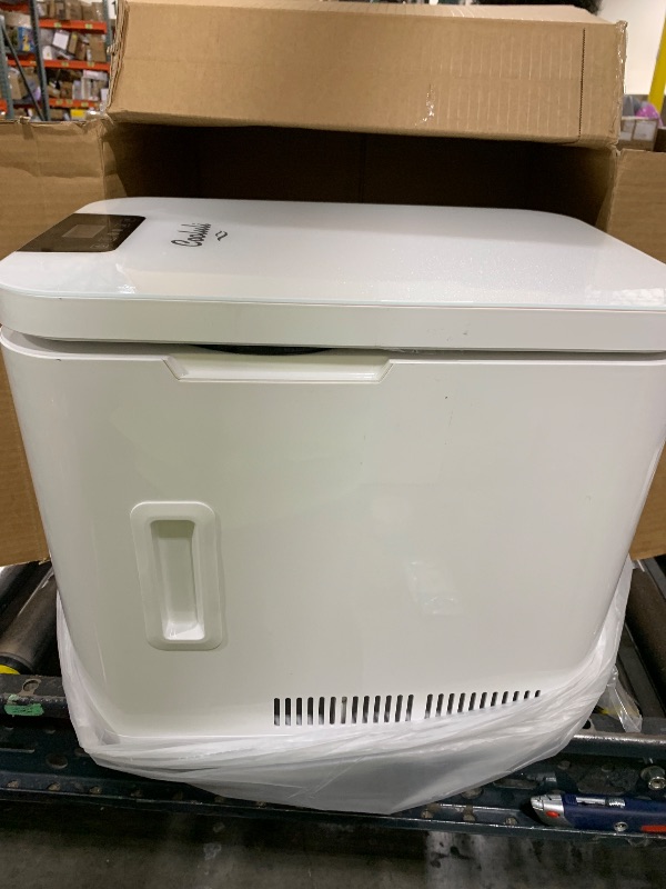 Photo 1 of Cooluli 20 Liter Mini Fridge - White
