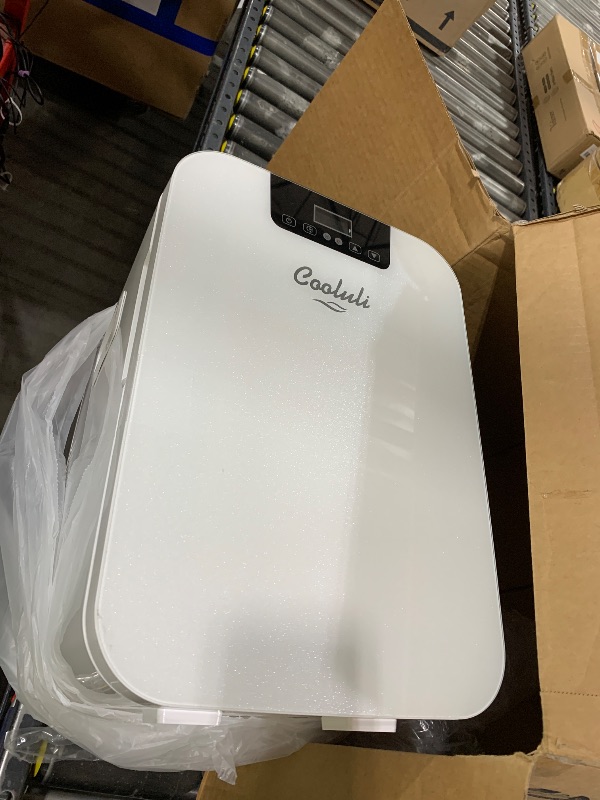 Photo 1 of Cooluli 20 Liter Mini Fridge - White