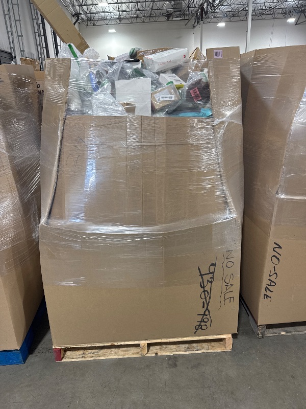 Photo 1 of Nellis Variety Box: Pallet | See Notes for Details
