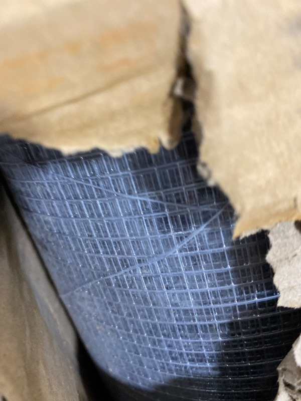 View 3 of Amagabeli Galvanized Hardware Cloth 1/4 inch 48 x 100ft 23 Gauge Chicken Wire Fence Weld Wire Mesh Roll Garden Fencing Plant Supports Poultry Netting Snake Fence Gopher Wire Rabbit cage Tree Guard