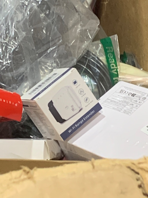 Photo 1 of Gorzhesua 1200Mbps WiFi Extender Signal Booster