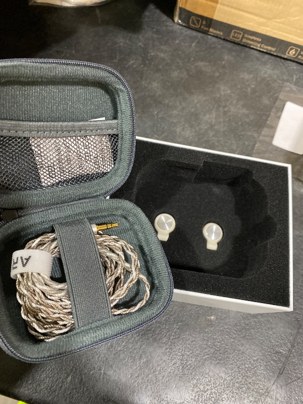 Photo 1 of ARTTI T10 Planar Wired Earbuds