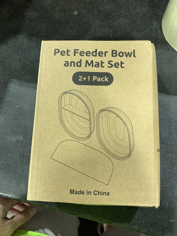 Photo 1 of YOIHABV Replacement Mat & Bowl Set for Microchip Pet Feeder (Grey)