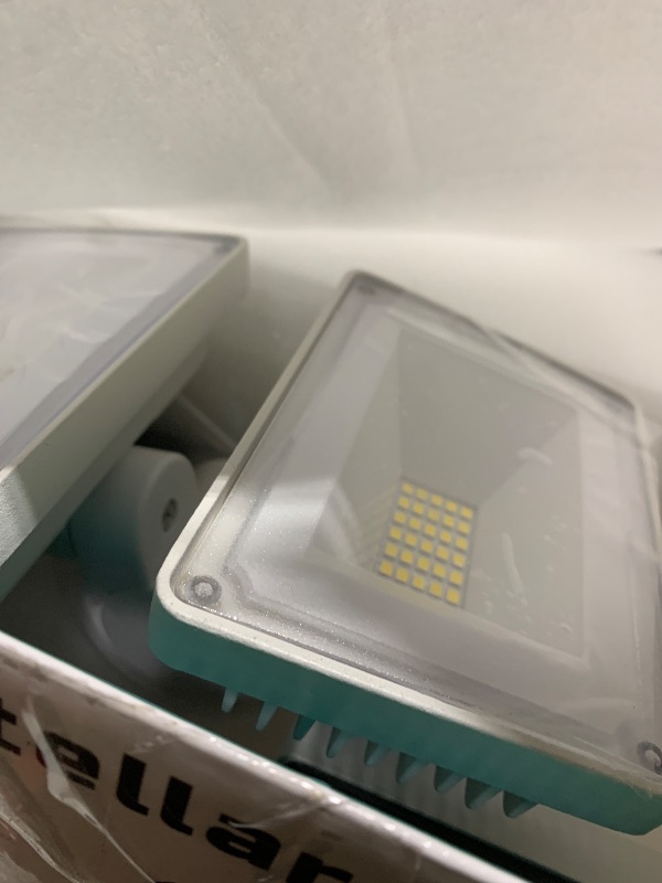 Photo 1 of USTELLAR 100W LED Security Light