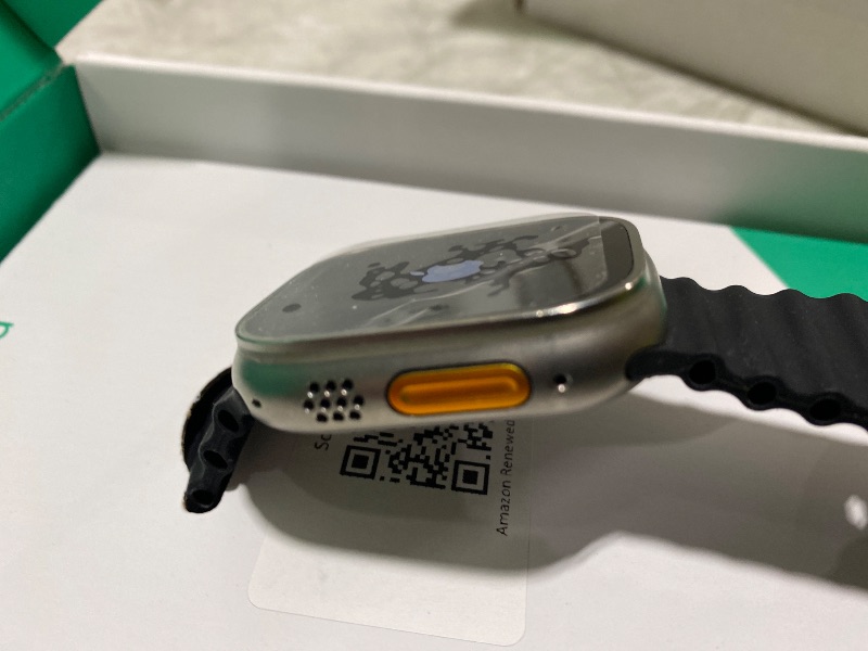 Photo 1 of Apple Watch Ultra [GPS + Cellular] 49mm Smartwatch