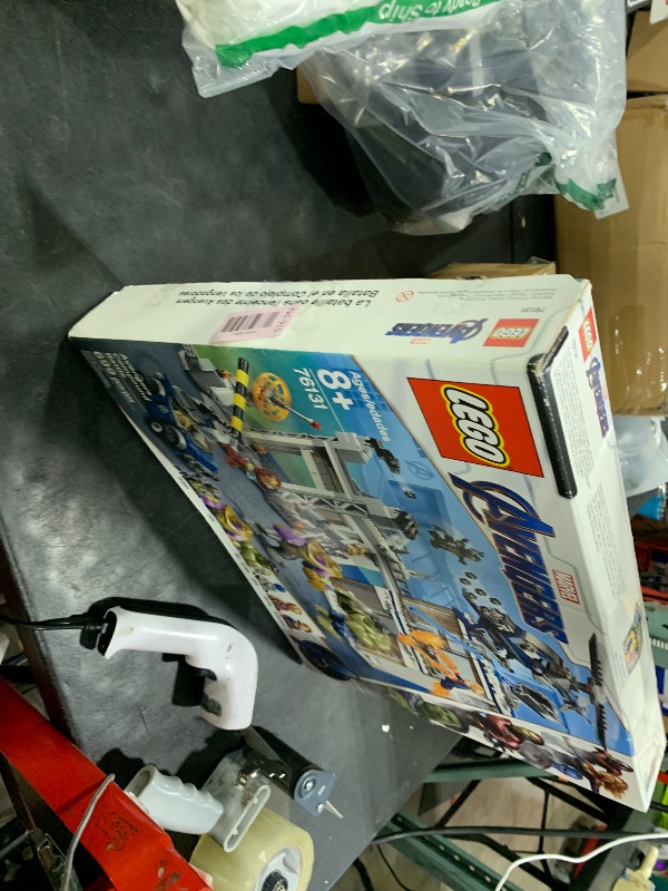 Photo 1 of LEGO Marvel Avengers Compound Battle 76131 Building Set Includes Toy Car, Helicopter, and Popular Avengers Characters Iron Man, Thanos and More (699 Pieces) **UNKNOWN MISSING **