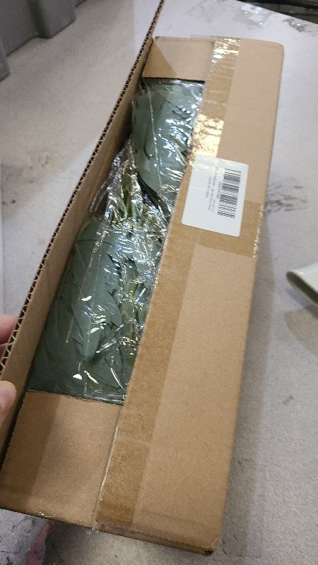 Photo 1 of 120 Pcs 4 Kinds Mixed Artificial Eucalyptus Leaves Stems Bulk Fake Silver Dollar Eucalyptus Bundle Faux Plants Greenery for DIY Bouquets Floral Arrangement Wedding Engagement Party Decor (Green)