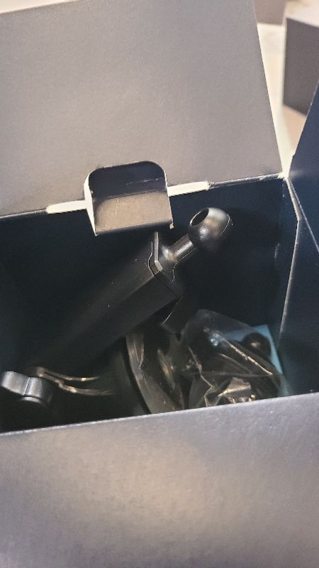 Photo 1 of [Pro Version] VANMASS Universal Car Phone Mount [Super Suction Cup] Dashboard Phone Holder, Handsfree Windshield Dash Vent Phone Holder Car, Compatible for iPhone 17 16 15 14 Samsung LG & Truck,Purple