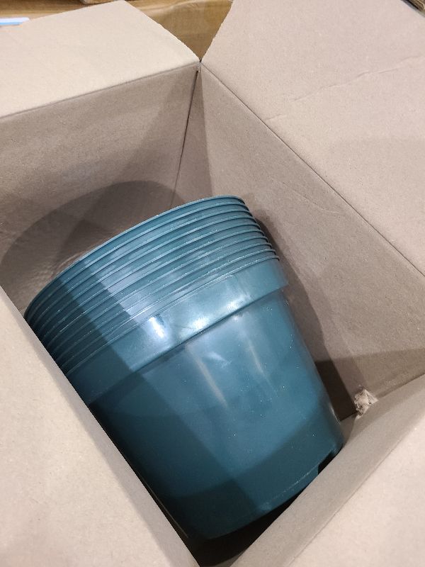 Photo 1 of 10 Pack Green Plastic Planter Pots, 10 Inch Thick with Multiple Drainage Holes, for Herbs, Strawberries, Flowers - Indoor/Outdoor