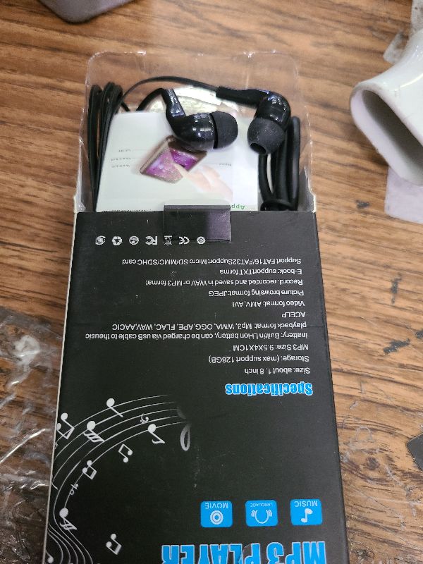 Photo 1 of 144GB Mp3 Player,Music Playe Portable Digital Music Player/Video/Voice Record/FM Radio/E-Book Reader/Photo Viewer,Earphones Included
