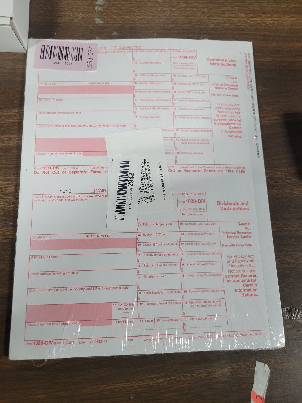 Photo 1 of 1099 DIV Income Tax Forms 2025 Set and 1096 - Kit for 10 Vendors 4-Part, Complete Laser Forms with Self-Seal Envelopes in Value Pack | 1099-DIV Income 2025