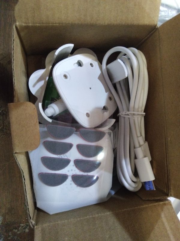 Photo 1 of 2.5K Window Camera, 5GHz & 2.4GHz Window Security Cameras with Color Night Vision, WiFi Camera with Motion Detection, Continuous Recording, Spotlight Siren, Real-Time Alerts, 2-Way Audio (White)