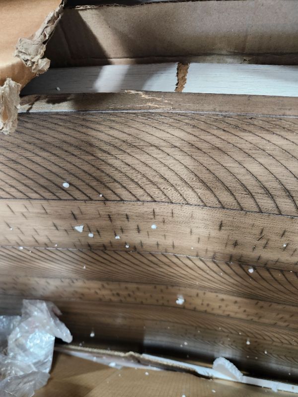 Photo 1 of **************TABLE IS BENT IN THE MIDDLE AND UNUSABLE, CHAIRS STILL GOOD************
Signature Design by Ashley Skempton Cottage Dining 7 Piece Set – Rectangular Table & 6 Upholstered Chairs | Coastal Chic Meets Farmhouse, Whitewash