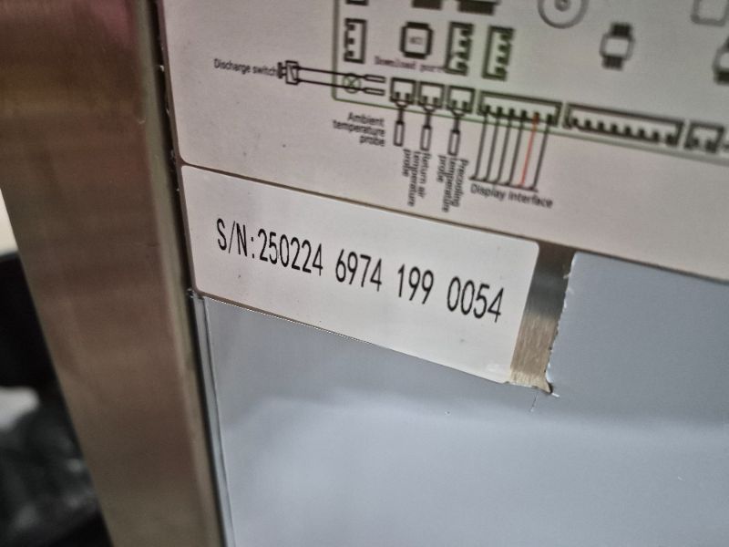 Photo 1 of ***********SEE NOTES BEFORE BID************
VEVOR Commercial Ice Cream Maker, 22-30L/H Yield, 2350W Countertop Soft Serve Machine with 2x6L Hopper 2L Cylinder LCD Panel Puffing Shortage Alarm, Frozen Yogurt Maker for Restaurant Snack Bar, Silve