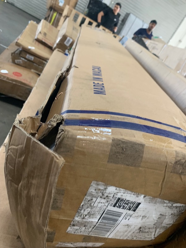 Photo 1 of 10 in Queen mattress 