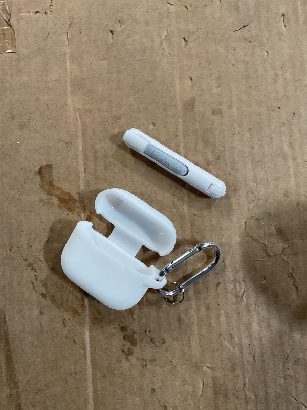 Photo 1 of ***ONLY ITEMS IN PHOTO INCLUDED***

R-fun Compatible with AirPods 3 Case Cover, Silicone Protective Accessories Skin with Keychain Compatible with Apple AirPod 3rd Generation 2021 for Women Men Girls Boys,Front LED Visible,White