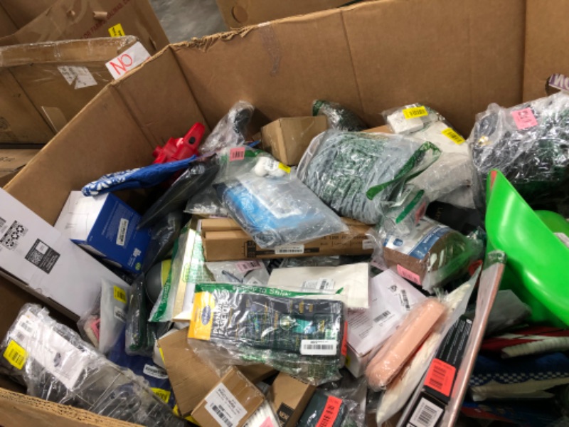 Photo 1 of  
NELLIS VARIETY BOX: Pallet - SEE NOTES FOR DETAILS