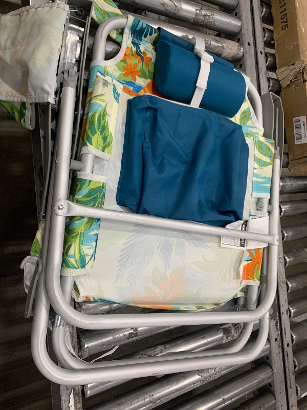 Photo 1 of ***BACK STRAP IS BROKEN
American Outback Backpack Beach Chair