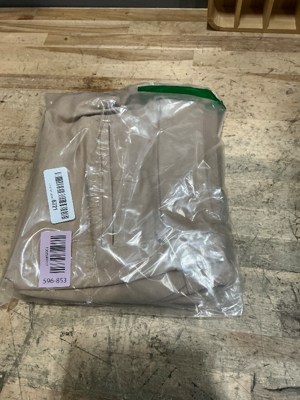 Photo 1 of & Company Womens Relaxed Comfy Breathable Stretch Walking Shorts with Pockets BW31201NWX Khaki 16