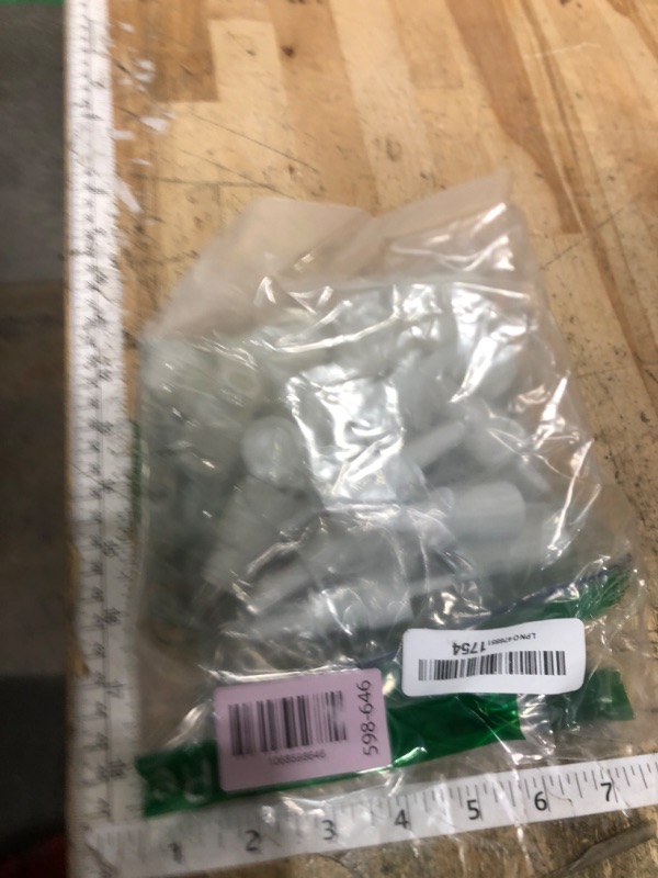 Photo 1 of 12 Pieces 5 ml Empty Plastic Nasal Spray Bottles Refillable Plastic Nasal Spray Bottles Pump Sprayer Mist Nose Spray Refillable Bottle, White