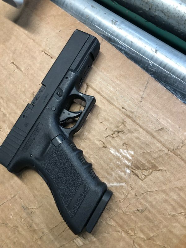 Photo 1 of **FACTORY SEALED** Umarex GLOCK 17 Blowback .177 Caliber BB Gun Air Pistol, Gen3