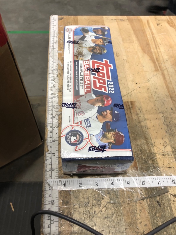 Photo 1 of **FACTORY SEALED** 2022 Topps Baseball Complete Set Factory Sealed Retail Edition - Baseball Complete Sets