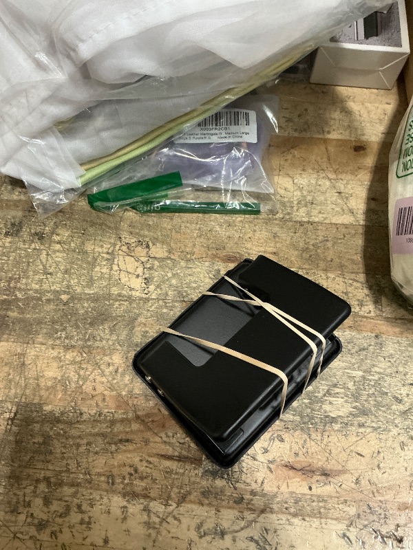 Photo 1 of 1 Pcs 2 Hole Paper Puncher, 1/4 Inch Diameter of Circle, 3.14 Inch of Hole Spacing Paper and Leather Hole Punch for Office and Home Supplies (Black, 2 Hole)