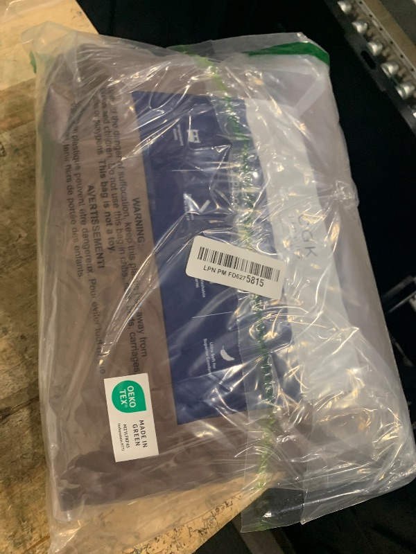 Photo 1 of ***POSSIBLE PARTIAL SET****Queen Size 4 Piece Sheet Set - Comfy Breathable & Cooling Bed Sheets Set - Hotel Luxury Bedding for Women, Men, Kids, Teens, Boys & Girls - Deep Pockets, Ultra-Soft, Wrinkle Free - Oeko-Tex - Brown