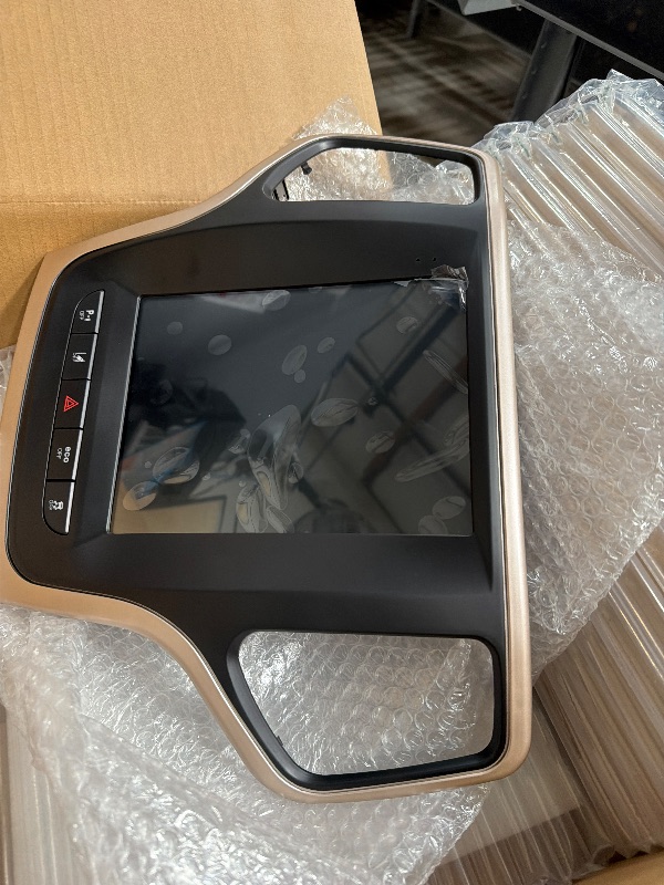 View 4 of [2+64] Volxcereo Car Radio for Jeep Grand Cherokee 2014-2020, 9.7 inch Android Vertical Touchscreen Stereo with Carplay/Android Auto, GPS Navigation, WiFi, Bluetooth, SWC, FM/RDS, EQ