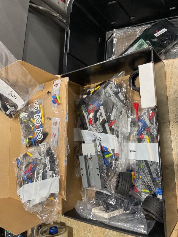 Photo 1 of **** MISSING PARTS WAS PRECIOUSLY OPENED **LocoLee Light kit Compatible with Lego 42214 Lamborghini Revuelto Super Sports Car - No Model Only Light, LED Lighting Accessories Compatible with Lego 42214 (Standard Version)