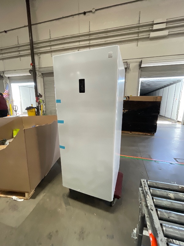 Photo 1 of "Kenmore Upright freezer - Convertible Refrigerator/Freezer, 4 Shelves, Garage Ready, Meat Storage, Auto Defrost, Congelador For Home, Apartment, Cottage, Basement, 17.0 Cubic Feet Capacity, White "