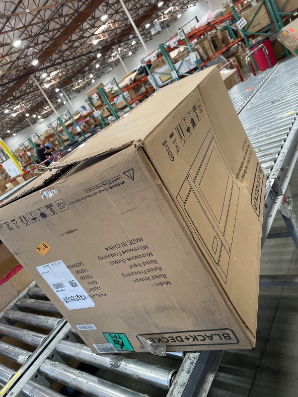 Photo 1 of ***BROKEN HANDLE***
BLACK+DECKER EM044KB19 Over The Range Microwave Oven with One Touch, 1000 Watts, 400 CFM and Auto Cooking, OTR 1.9 Cu.ft