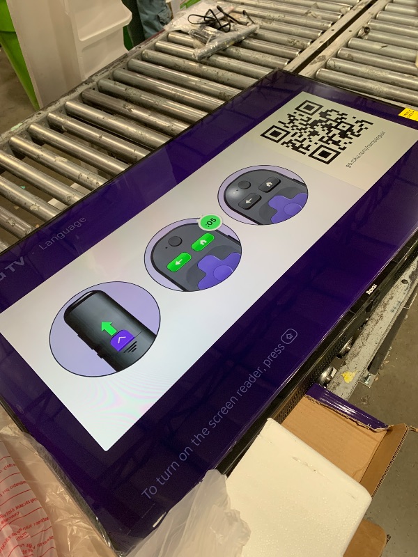 Photo 1 of (tested)(functional)(see all images) Roku Smart TV – 50-Inch Select Series, 4K HDR TV – RokuTV with Enhanced Voice Remote – Flat Screen LED Television with Wi-Fi for Streaming Live Local News, Sports, Family Entertainment