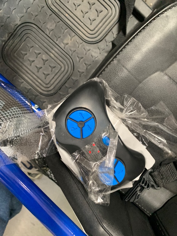 Photo 1 of *NEEDS BATTERY*
ELEMARA 12V 10AH 4WD Ride on Toy