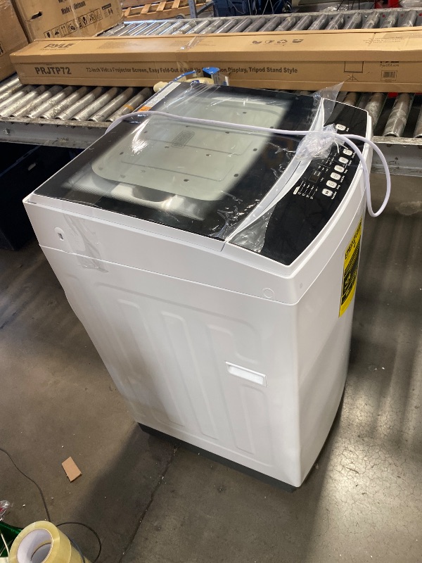 Photo 1 of ** FOR PARTS ONLY **
BLACK+DECKER 3.0 Cu. Ft. Portable Washer, 26.5 lb. Capacity Washing Machine, 6 Cycles, Quick Connect Sink Adapter and Drain Hose Included, Transparent Lid & LED Display, BPW30MW, White