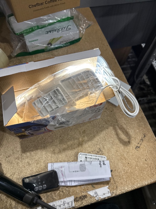 Photo 1 of ***********MISSING THE SOLAR PANEL**********
Cozeet Solar Motion Sensor Outdoor Floodlights 6500K with Remote Control, 180 LED Waterproof,Solar Security Outdoor Light with IP65 for Wall Porch Barn Patio Garage, White 1-PCS