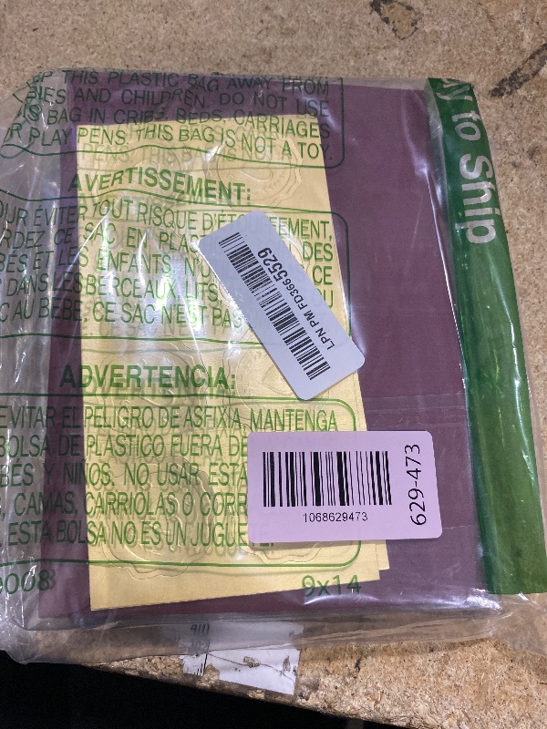 Photo 1 of 30 Pieces/Pack A7 Envelopes, 5.27 x 7.21'' Black Shiny Envelopes Perfect for 5x7'' Invitation Cards, Weddings Invitations, Photos, greeting Cards, Christmas Gift Cards Envelopes (Burgundy)