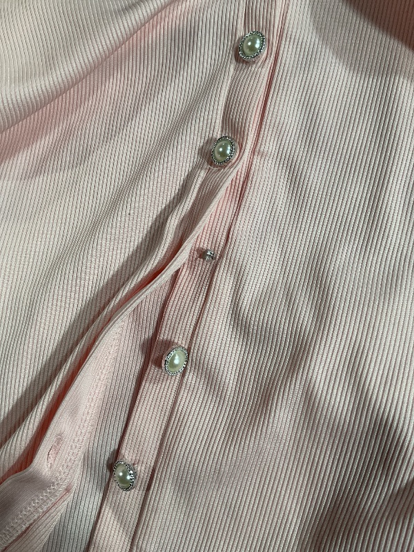 View 2 of ***MISSING A BUTTON

Floerns Women's Pearl Button Down T Shirt Scoop Neck Short Sleeve Fitted Y2k Tee Tops Pink X-Large