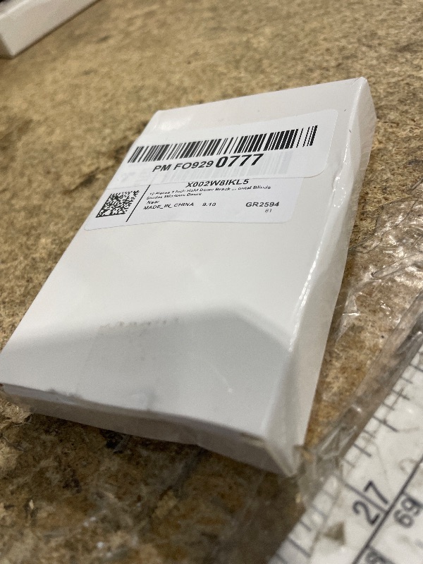 Photo 1 of 12 Pieces 1 Inch Hold Down Brackets Clear Plastic Hooks Blind Holder Replacements for 1 Inch Mini Horizontal Blinds Shades Windows Doors