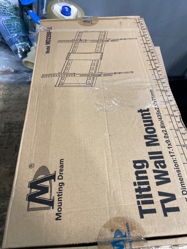 Photo 1 of ************FOR PARTS ONLY- missing the arms*************
Mounting Dream TV Wall Mount for Most 37-75 Inch TVs, Universal Tilt TV Mount Fit 16", 18", 24" Stud with Loading Capacity 132lbs, Max Vesa 600 x 400mm, Low Profile Flat Wall Mount TV Bracket