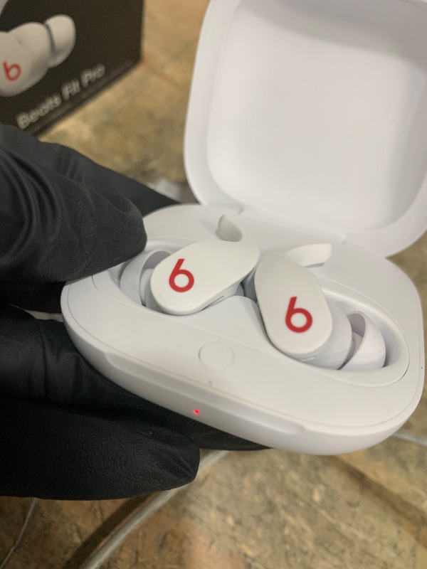 Photo 1 of **LEFT EAR/NON-FUNCTIONAL** Beats Fit Pro (1st Gen) - True Wireless Noise Cancelling Earbuds - Active Noise Cancelling - Sweat Resistant Earphones, Compatible with Apple & Android, Class 1 Bluetooth® - Beats White