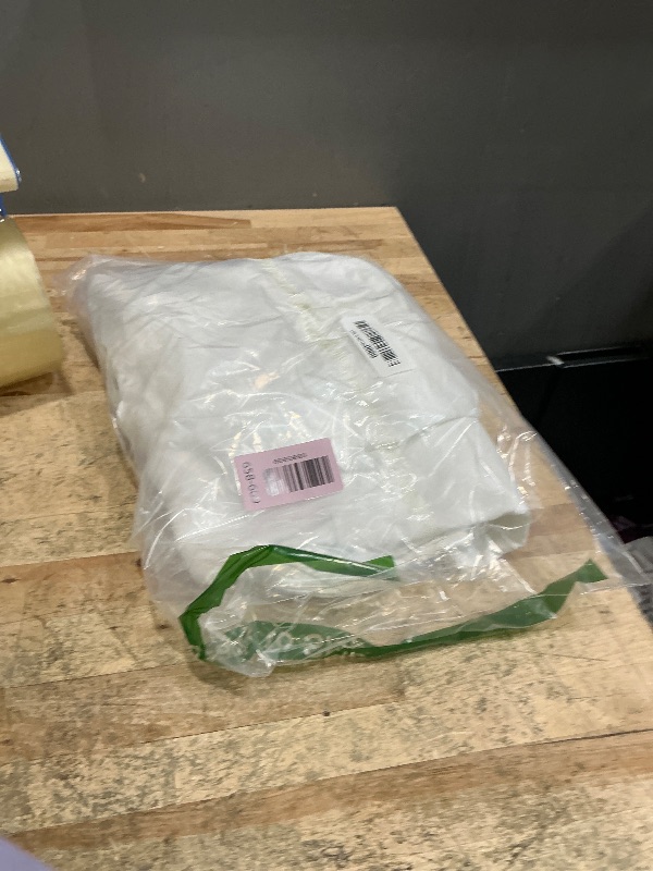 Photo 1 of **HAS POCKETS STYLE MAY DIFFER FROM STOCK PHOTO** Amazon Essentials Mens T-Shirts, Regular-Fit, Short-Sleeve Crewneck Pocket, Pack of 2, White, X-Large