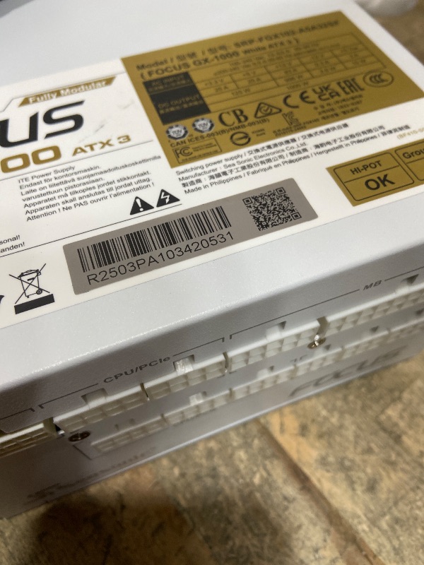 Photo 1 of **SEE NOTE** Seasonic Focus GX 1000W Power Supply ATX 3.1 PCIe 5.1 (12V-2x6) 10 Years Warranty Cybenetics Gold Fully Modular RTX 5090 AMD RX 9000 Ready White
