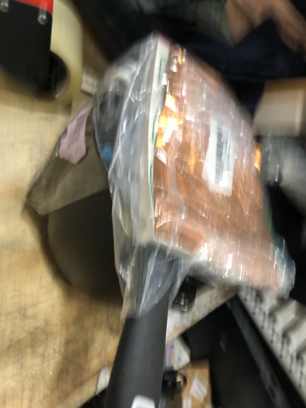 Photo 1 of ***Bundle of miscellaneous home goods
