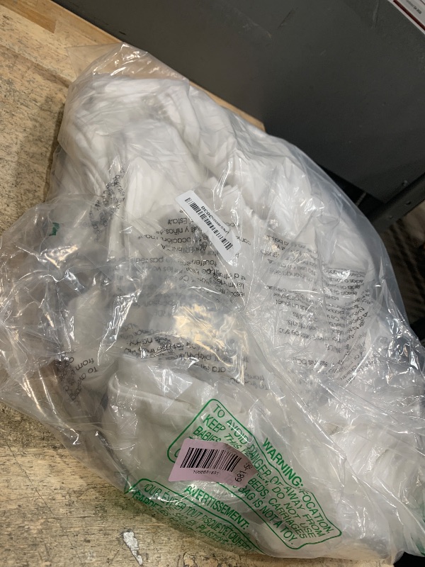 View 2 of ***MISSING PARTS***
Gildan Men's Heavy Cotton T-Shirt, Style G5000, Multipack, White (10-Pack), Large